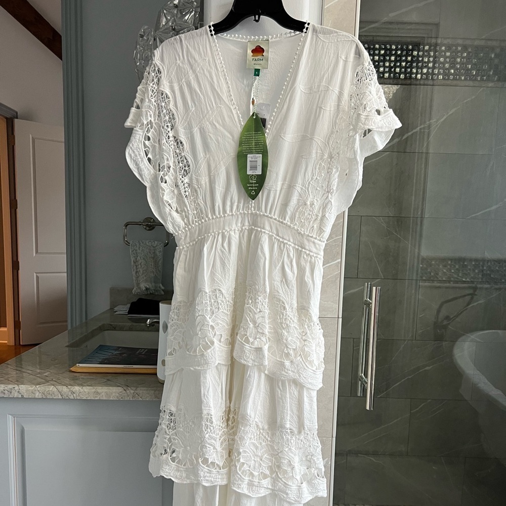 FARM RIO Off-White Richelieu Tiered Midi Lace Dress - Picture 5 of 16